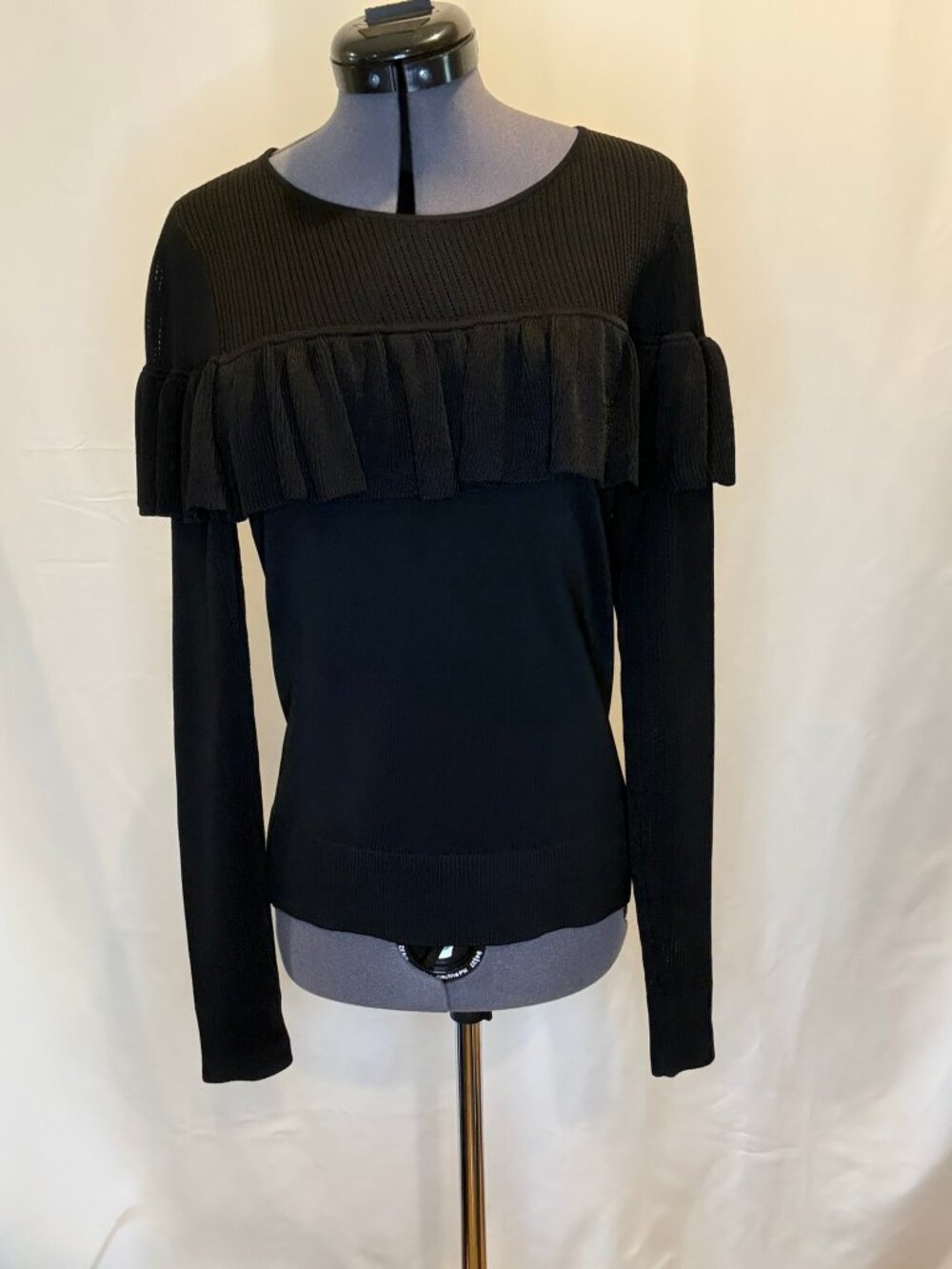 Carlisle size XS black sweater